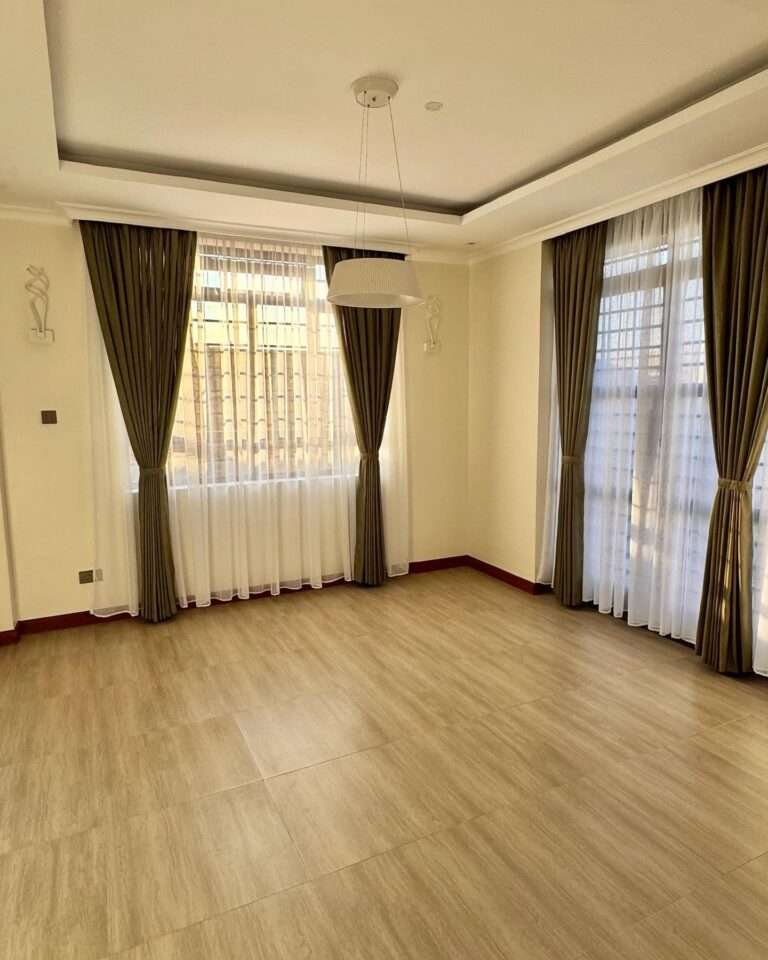 Window drapery stitched delivered and installed in a home located in ruiru Kenya by eastleigh based company named kalus top curtains and office blinds